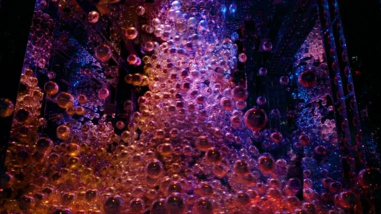 Morphing Continuum at teamLab Biovortex Kyoto