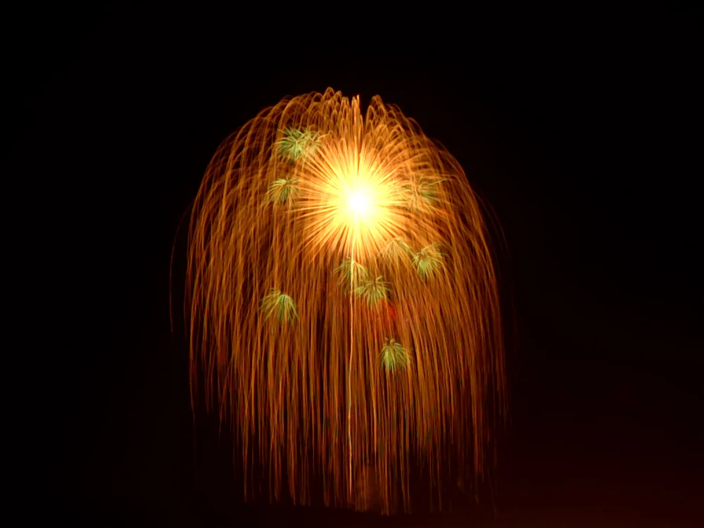 Katakai Festival 2026: September 11 or 12? Daytime Fireworks, Seats and the Nagaoka Exit — Japan travel guide