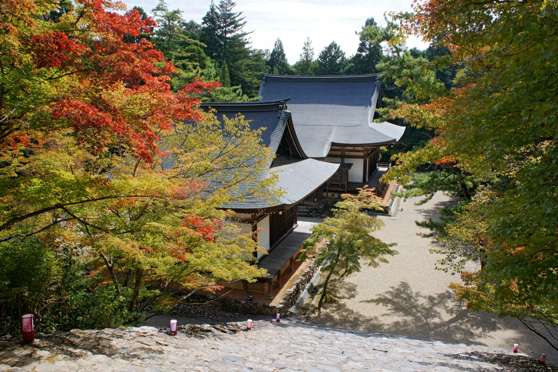 Jingoji valley foliage and the earlier mountain band in Takao Kyoto