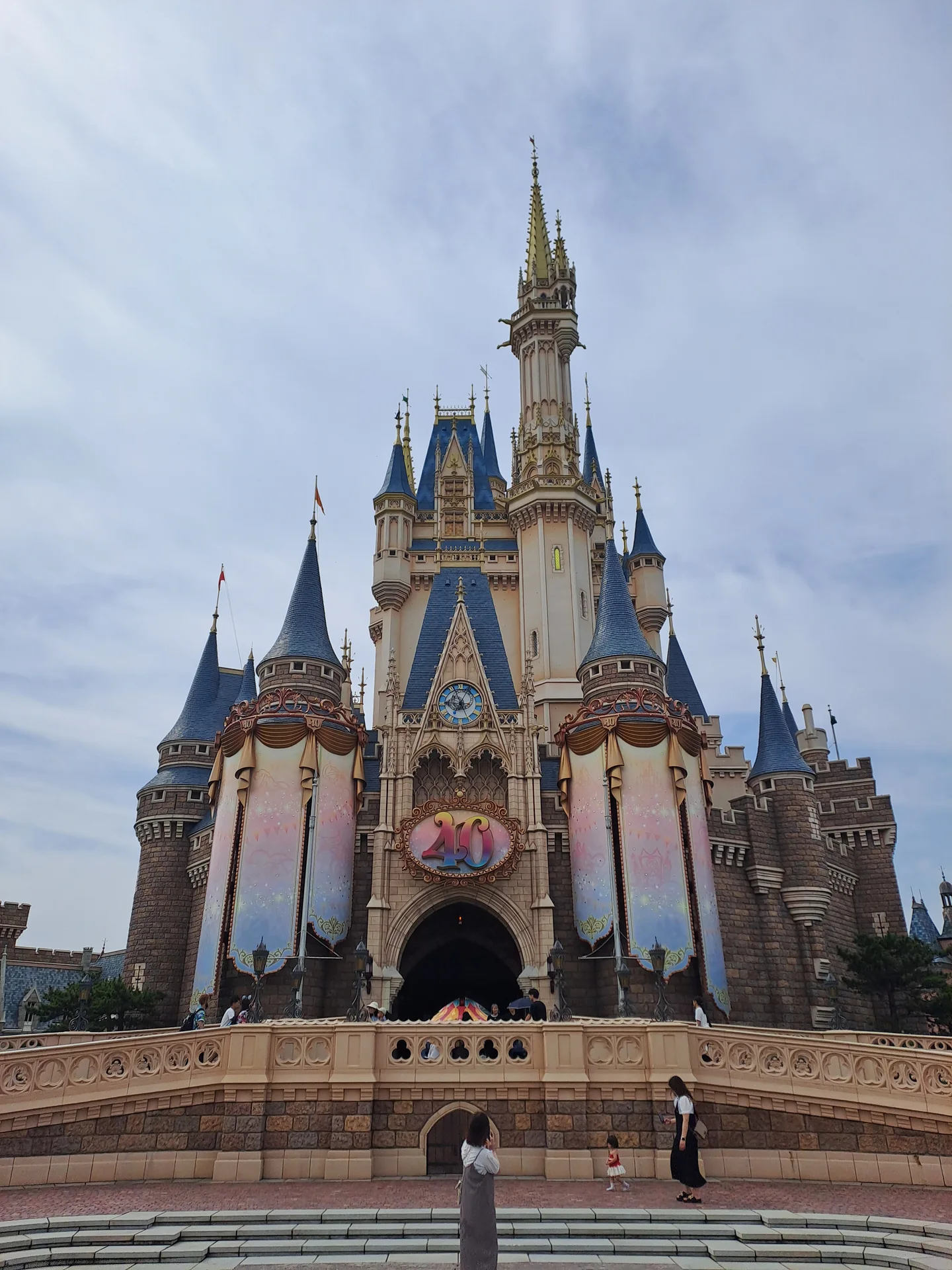 Cinderella Castle at Tokyo Disneyland for paid attraction-access planning