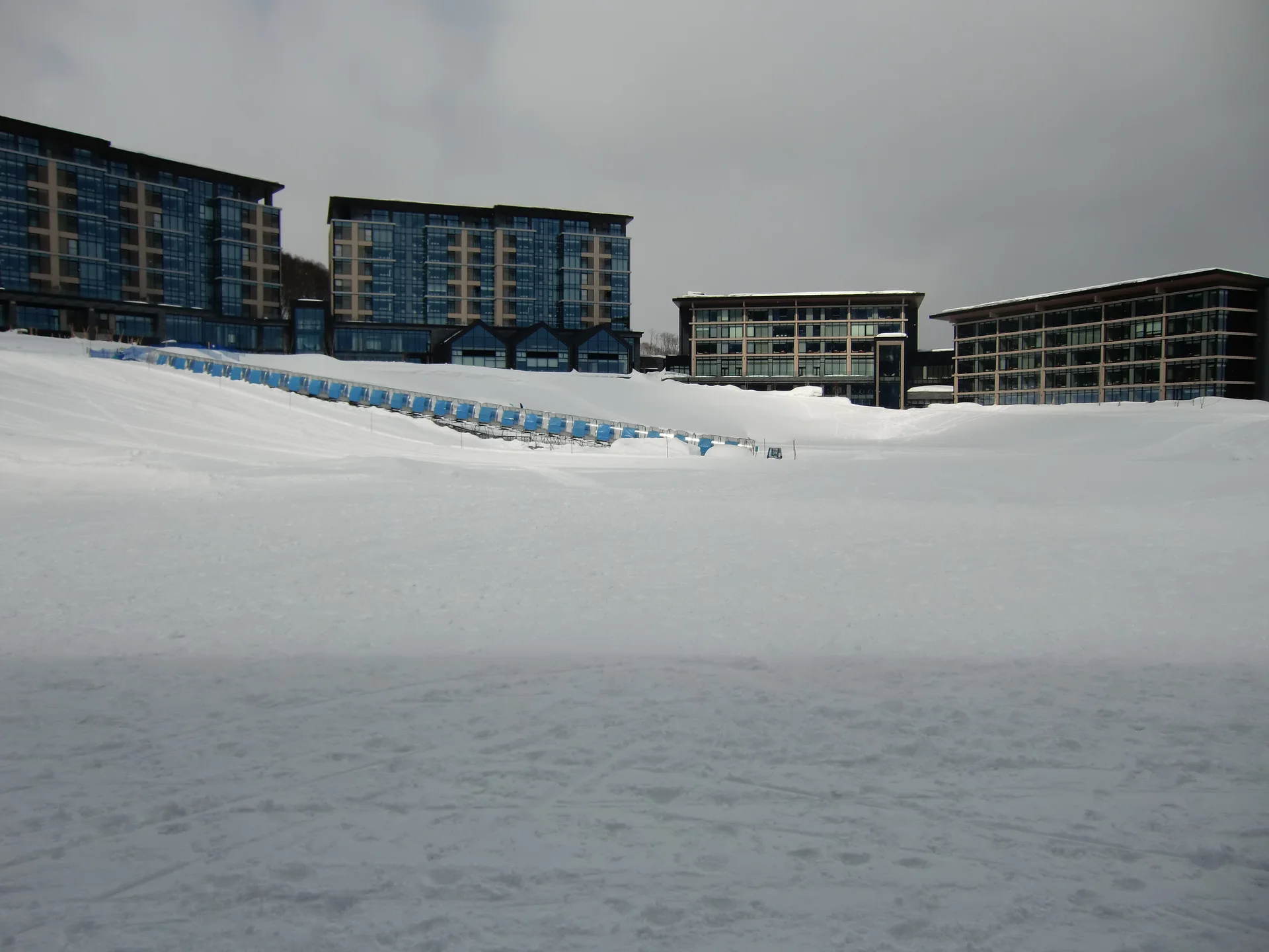 HANAZONO beginner ski area and Park Hyatt Niseko, illustrating the premium resort-style side of Niseko accommodation