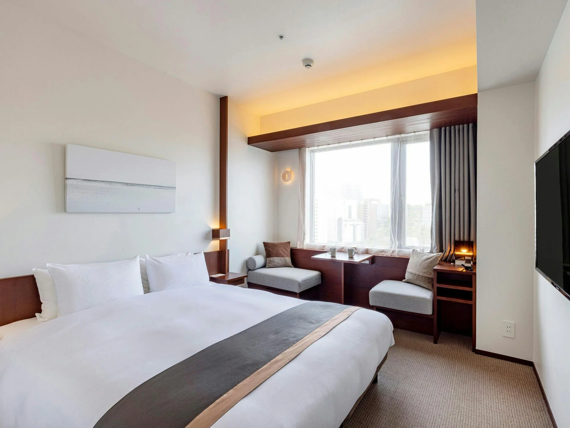 Fukuoka Hotel Selector: Answer 8 Questions Before You Compare Hotels — Japan travel guide