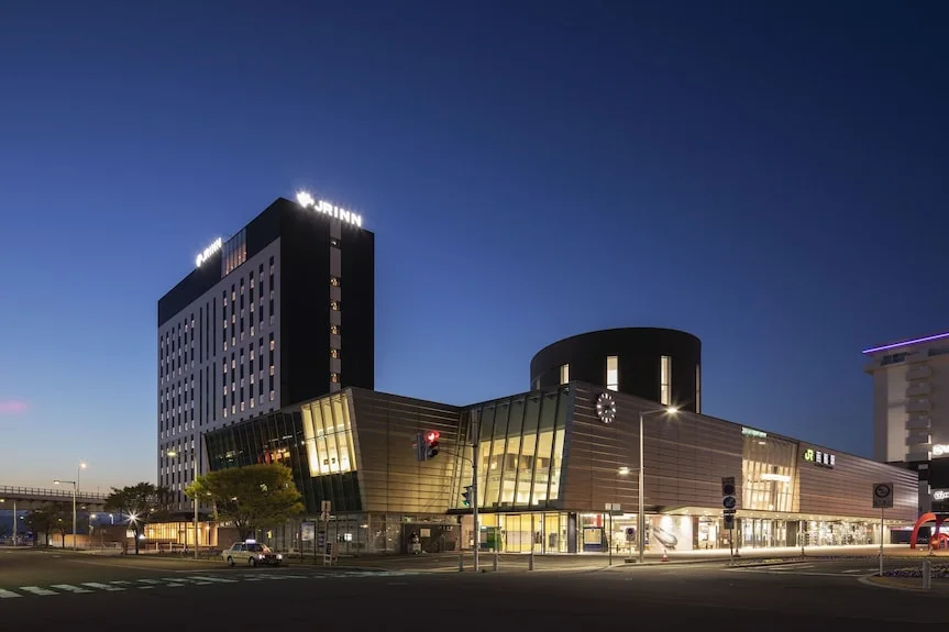 JR Inn Hakodate: Is a Station-Connected 20 m² Twin Worth It? — Japan travel guide