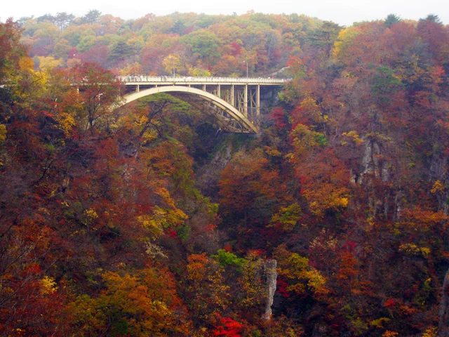 Naruko Gorge walking area where trail choice should match weather, mobility and current closure status
