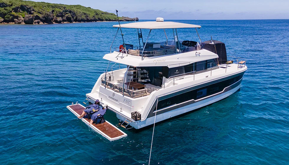 Luxury private yacht in Okinawa. A longer charter only makes sense when the group will actually use the extra time for cruising, snorkeling, BBQ, marine sports or downtime.