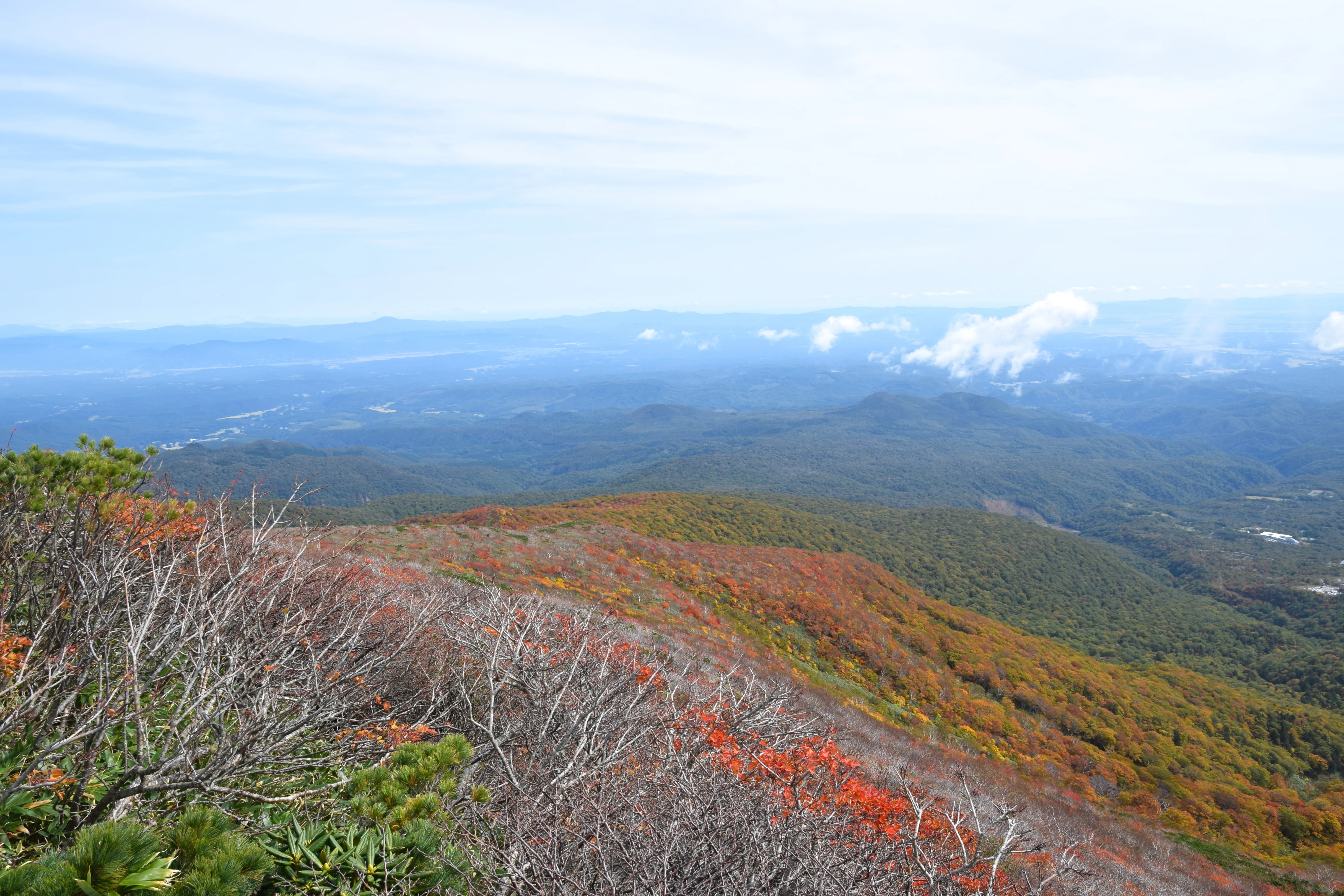 Tohoku mountain foliage for an October ten-day itinerary