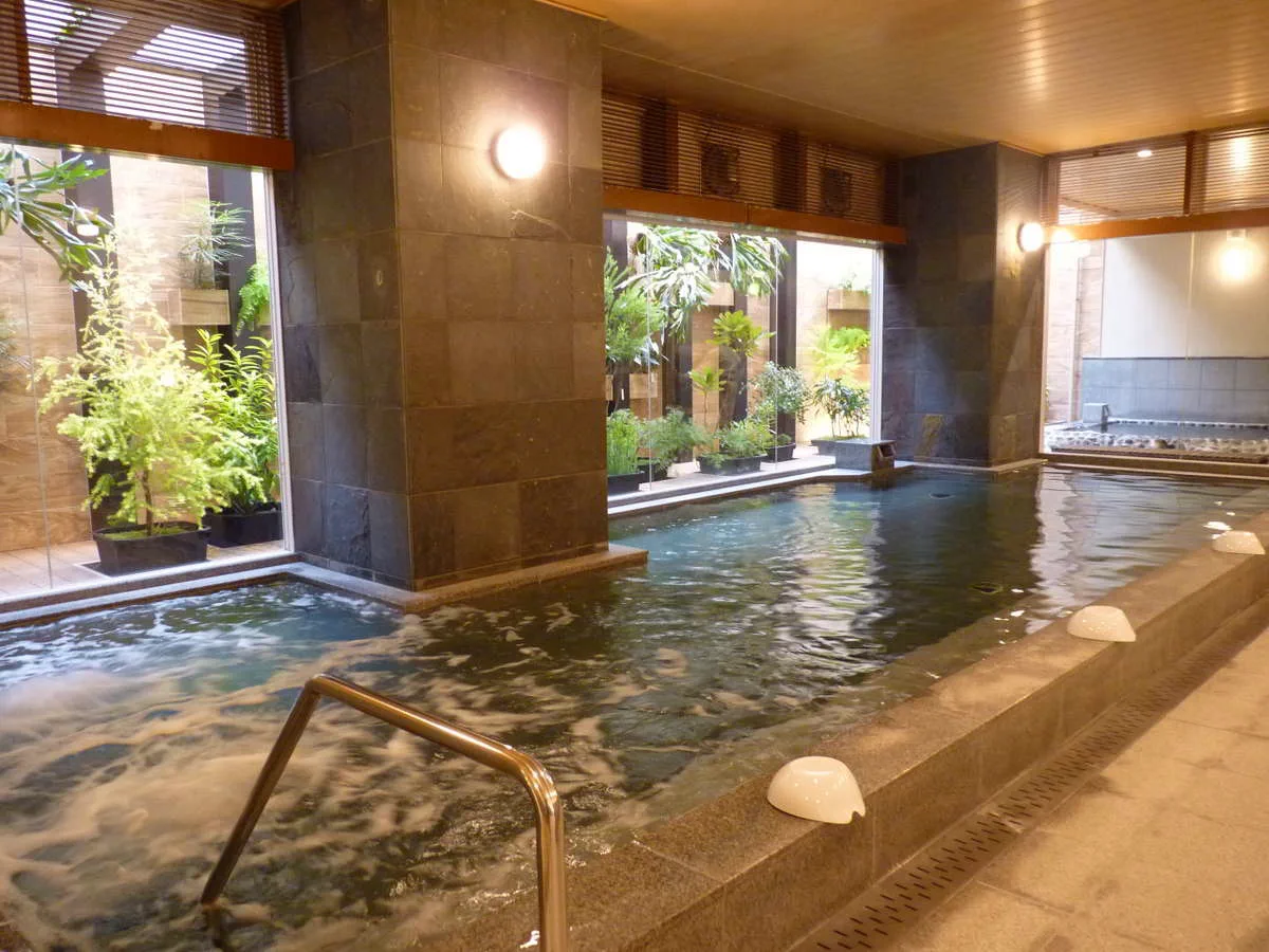 Nishitetsu Hotel Croom Hakata natural hot-spring public bath