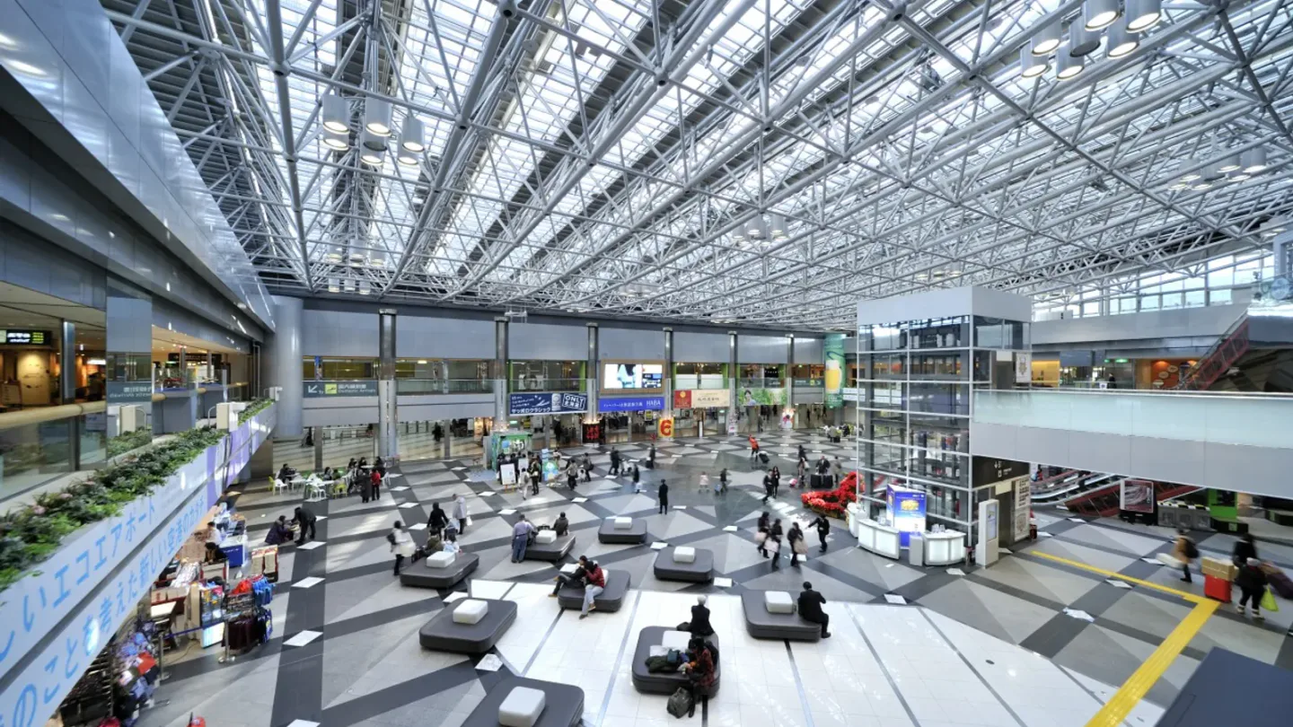 New Chitose Airport Car Rental: Rent on Arrival or Wait Until Sapporo? — Japan travel guide