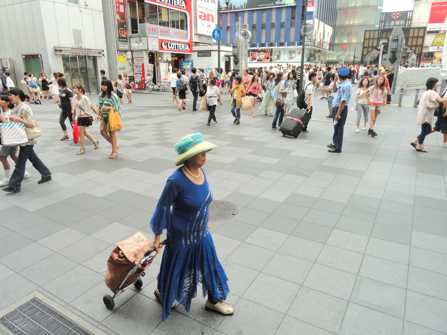 Dotonbori at night as a flexible, ticket-free first evening on an Osaka couples trip
