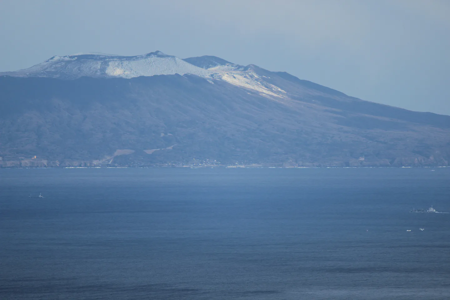 Izu Oshima Day Trip or Overnight? Jetfoil vs Night Ferry From Tokyo — Japan travel guide
