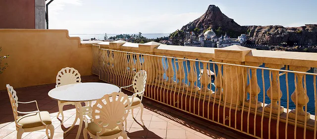 MiraCosta Terrace Room vs Balcony Room: Which Outdoor Room Is Worth It? â Japan travel guide