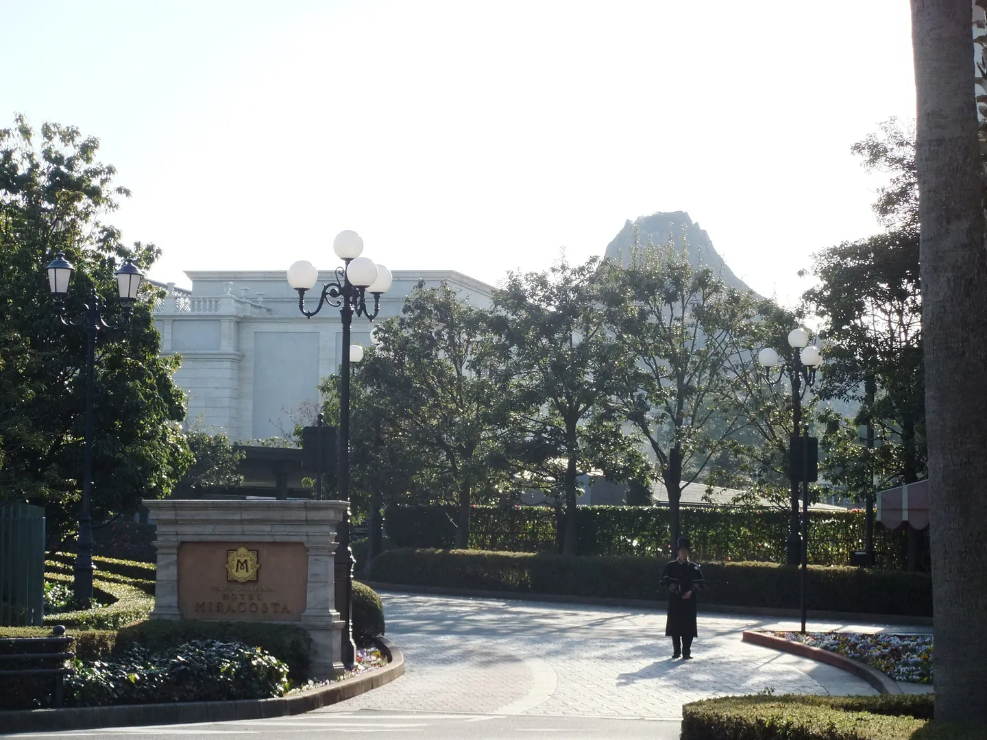 Tokyo DisneySea Hotel MiraCosta for Attraction Ticket and Premier Access planning