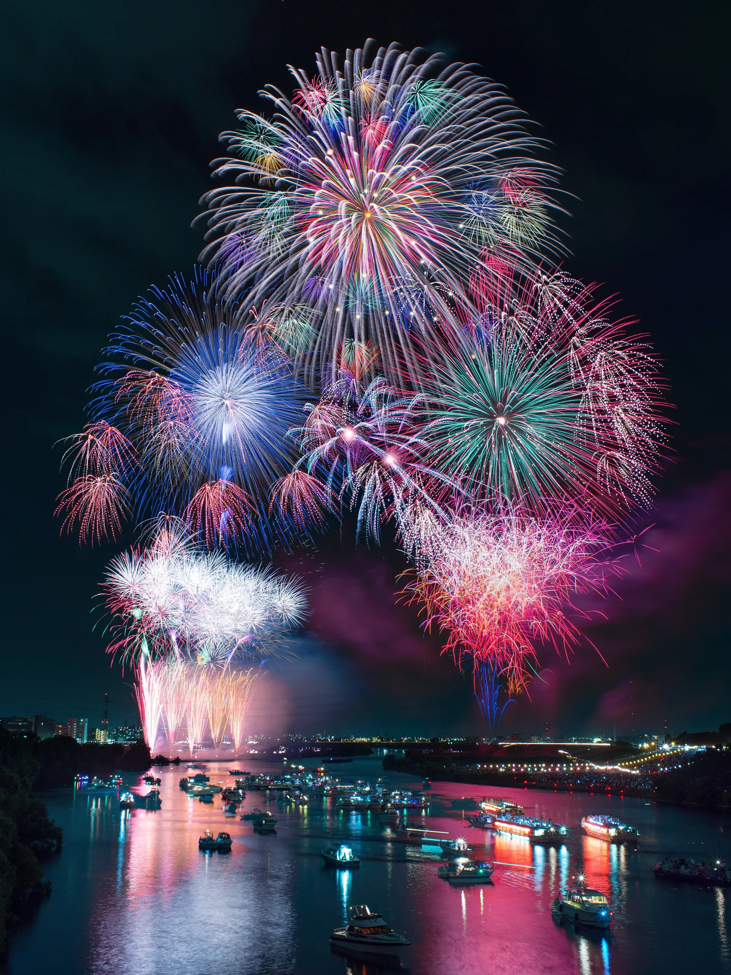 Itabashi Fireworks 2026 Is Over: What the Takashimadaira Change Means for Future Visits — Japan travel guide