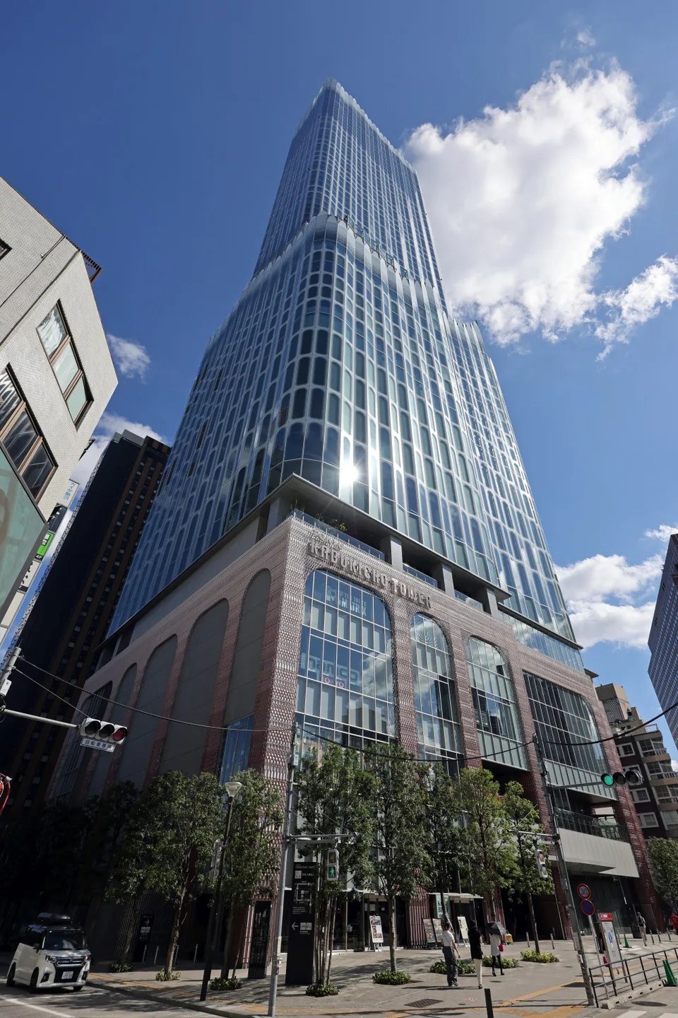 Tokyu Kabukicho Tower housing HOTEL GROOVE SHINJUKU