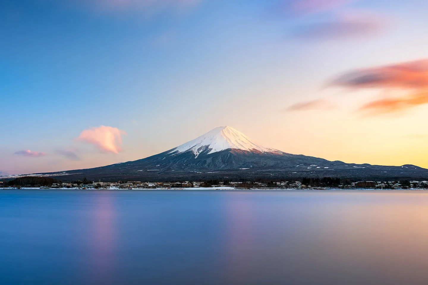 Mt Fuji Day Trip or Overnight: When an Extra Night Is Worth It