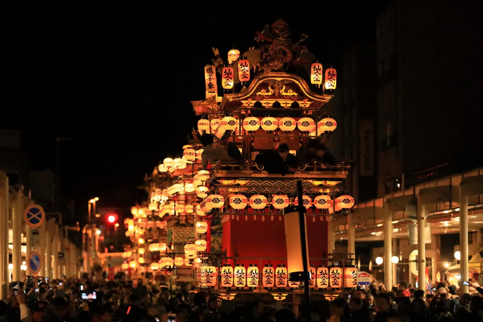 Takayama Autumn Festival 2026: Save October 9 Night for the Lantern Floats — Japan travel guide